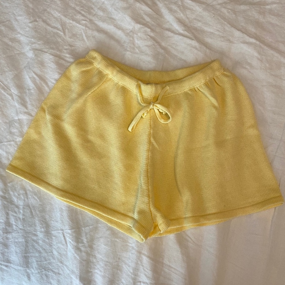Yellow knit shorts